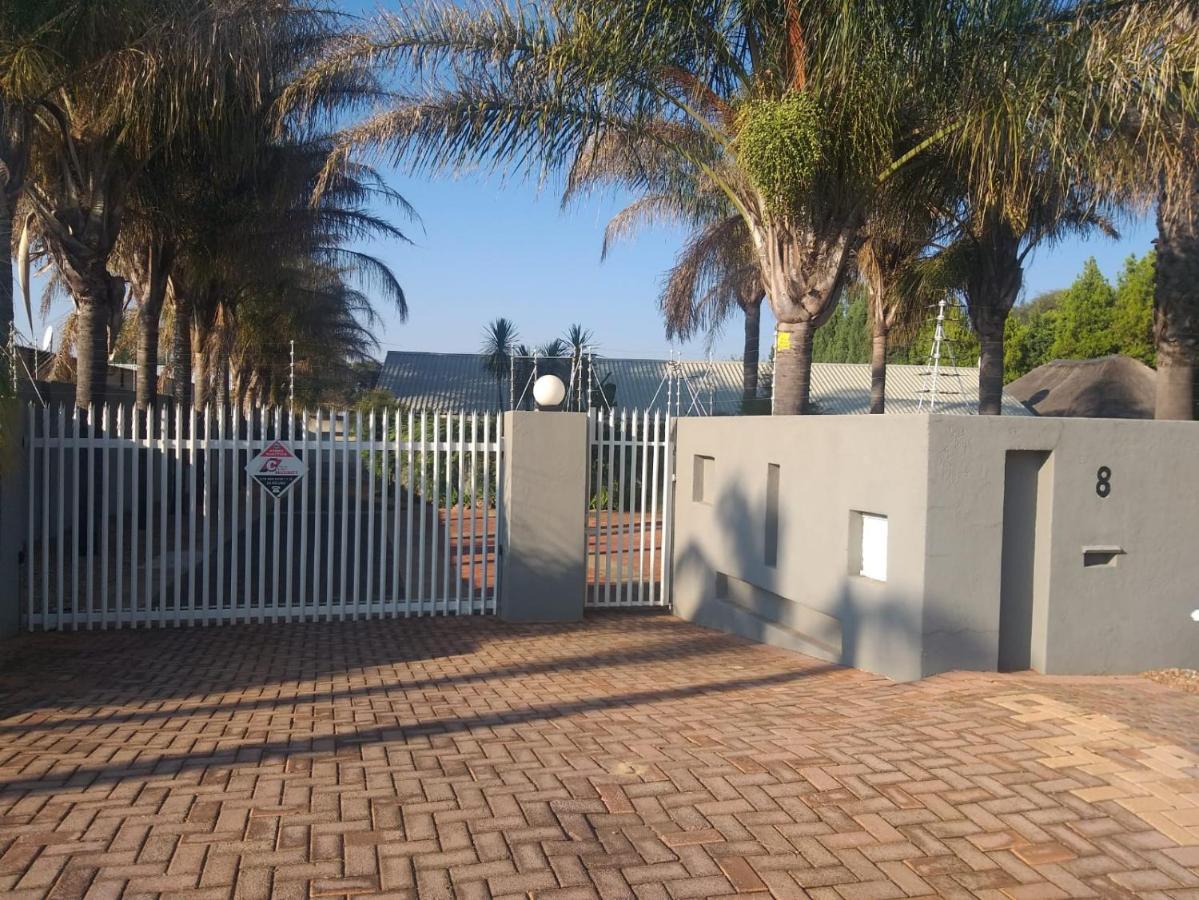 8 Austin Street *